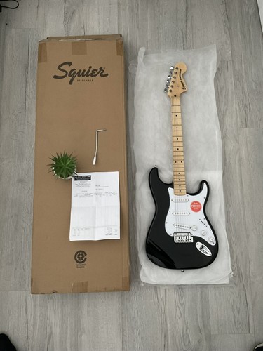 Guitare électrique squier - guitare,