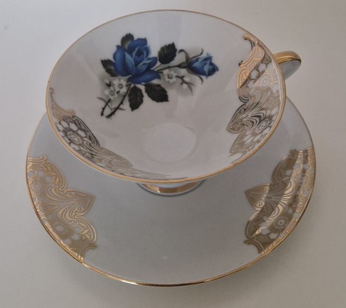 Tasse sous - et, sous-tasse