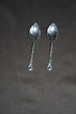 2 Petites cuillères à Moka anciennes en métal argenté - Grain de café