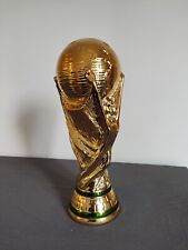 Réplique coupe de monde 1,3Kg trophée de football Fifa 2022  Argentine , Messi 