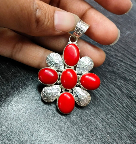 Bijoux gravés pendentif