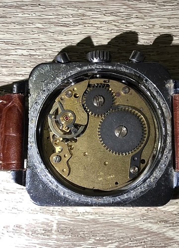 Montre chronographe suisse - montre,