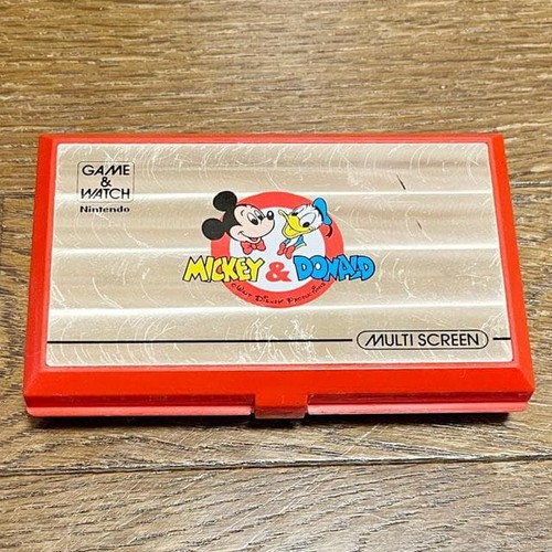 Nintendo game watch - watch, multi