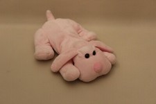 Doudou peluche chien rose