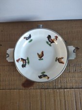 Assiette À Bouillie Porcelaine Coq Et Poules Avec Réservoir Pour Chauffer Ancien