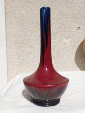 Ancien vase en faience signé