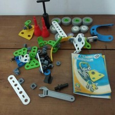 Méccano  lot de pièces et