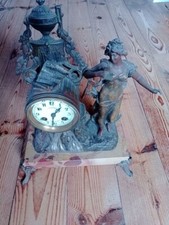 Belle horloge ancienne support marbre et décorations XIXem