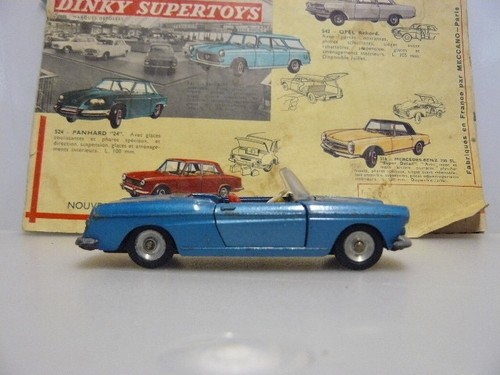 Dinky toys ancien - , voiture