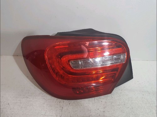 Feu mercedes 1769063300 - feu,