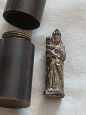 Ancien Reliquaire de Poilu et son étui en Bui Tourné Noirci Vierge à L'enfant 