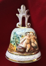 Cloche en porcelaine CAPODIMONTE ITALIE