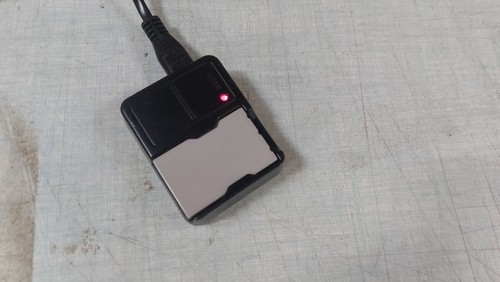 Chargeur officiel konica - chargeur,