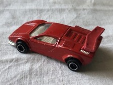 Majorette: voiture Lamborghini Countach rouge. 1/64.