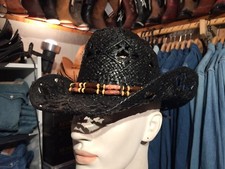 ref:5799 Chapeau country