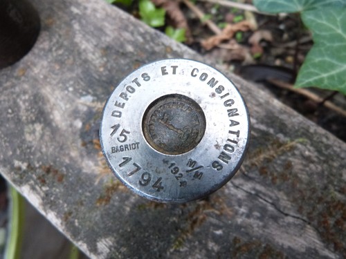 Rare matrice bouton - bouton, depots