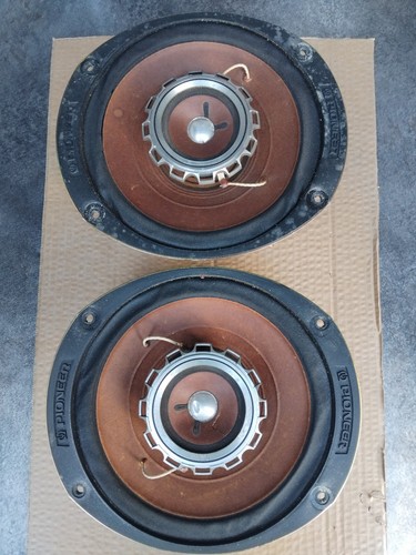 Haut parleur pioneer vintage - haut,