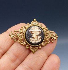 Broche Ancienne Laiton et