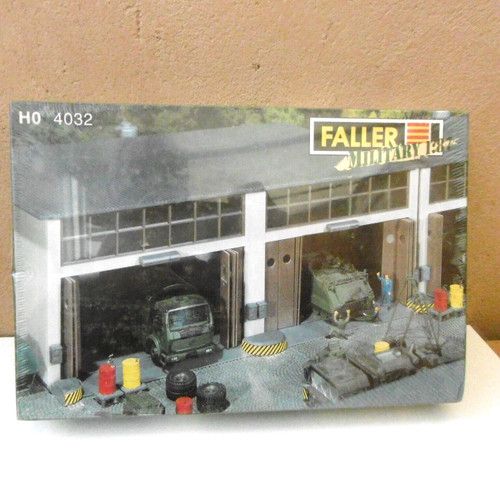 Faller 4032 garage - 4032,