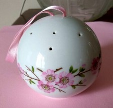 BOULE DIFFUSEUR DE PARFUM    "