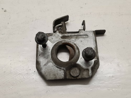 Système attache capot - , moteur