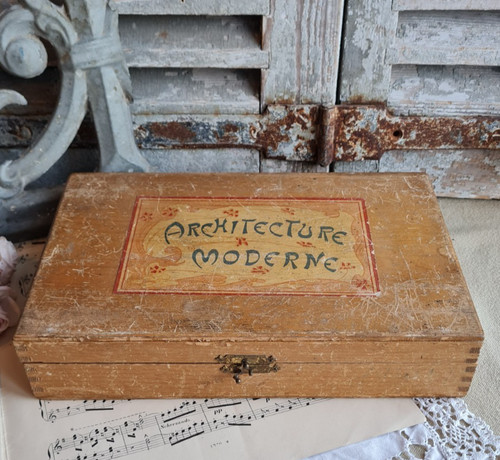 Ancien boite construction - ancien,