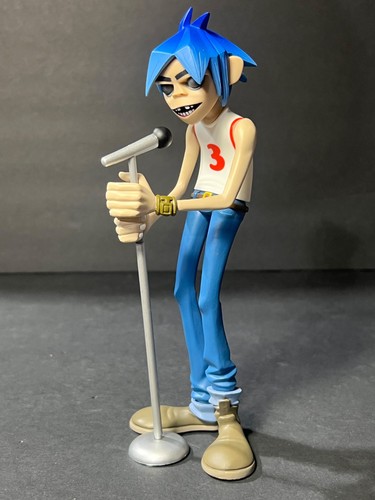 Kidrobot gorillaz 2d - kidrobot,