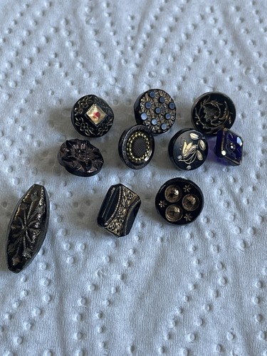 Ravissants petits boutons - ravissants,