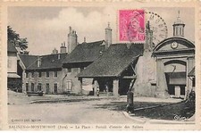 SALINES-DE-MONTMOROT - La Place - Portail d'entrée des Salines