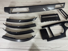 Jeu de pièces de garniture