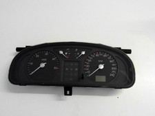 Compteur RENAULT LAGUNA 2 PHASE 1 BREAK 8200328436