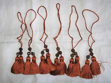 6 PETITS POMPONS DOUBLES