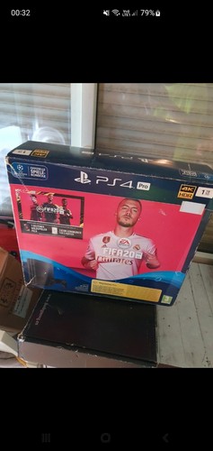 Ps4 pro console - pro,