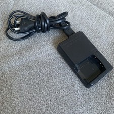 Original Chargeur  de batterie NIKON MH-63 avec cordon d’alimentation