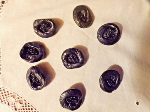 Anciens gros boutons - , en