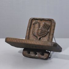 Art populaire XXème étagère bois sculpté à la gouge décor oiseau mi XXème