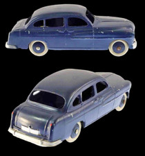 DINKY TOYS 1 / 43 ème  FORD