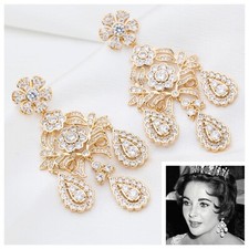 Or Lustre Boucles, Liz Taylor
