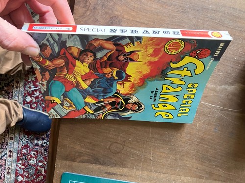 Petit format comics - format, special