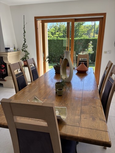 Table chaises salle - et,