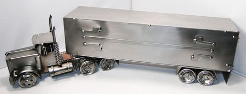 Camion remorque légèrement