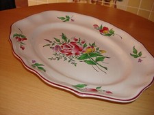 PLAT OVALE PORCELAINE LUNEVILLE 1900 motif REVERBERE Tulipe et rose 37 x 27