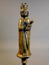 Vierge à l'Enfant en bronze