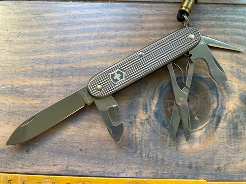 Couteau pliant victorinox - couteau,