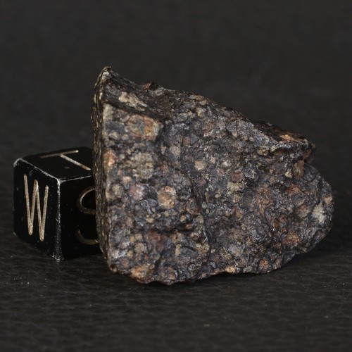 Météorite nwa 16387 94 - nwa,