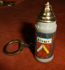 Porte-clés Key ring Chope bière avec couvercle Blason Alsace - CAFE GRAND-Mère 