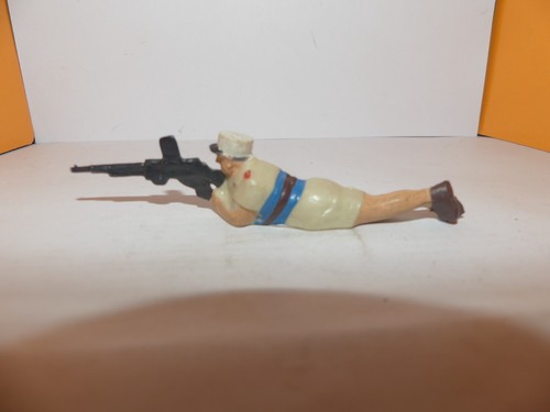 Figurine quiralu plastique - quiralu,