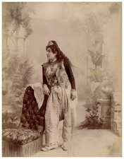 Algérie, Portrait, Woman Wearing Traditional "Karakou" and "Serwal Mdower" vinta