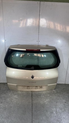 Malle hayon arriere - malle/hayon, renault