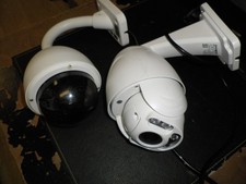 Lot 2 PTZ cameras FOSCAM
